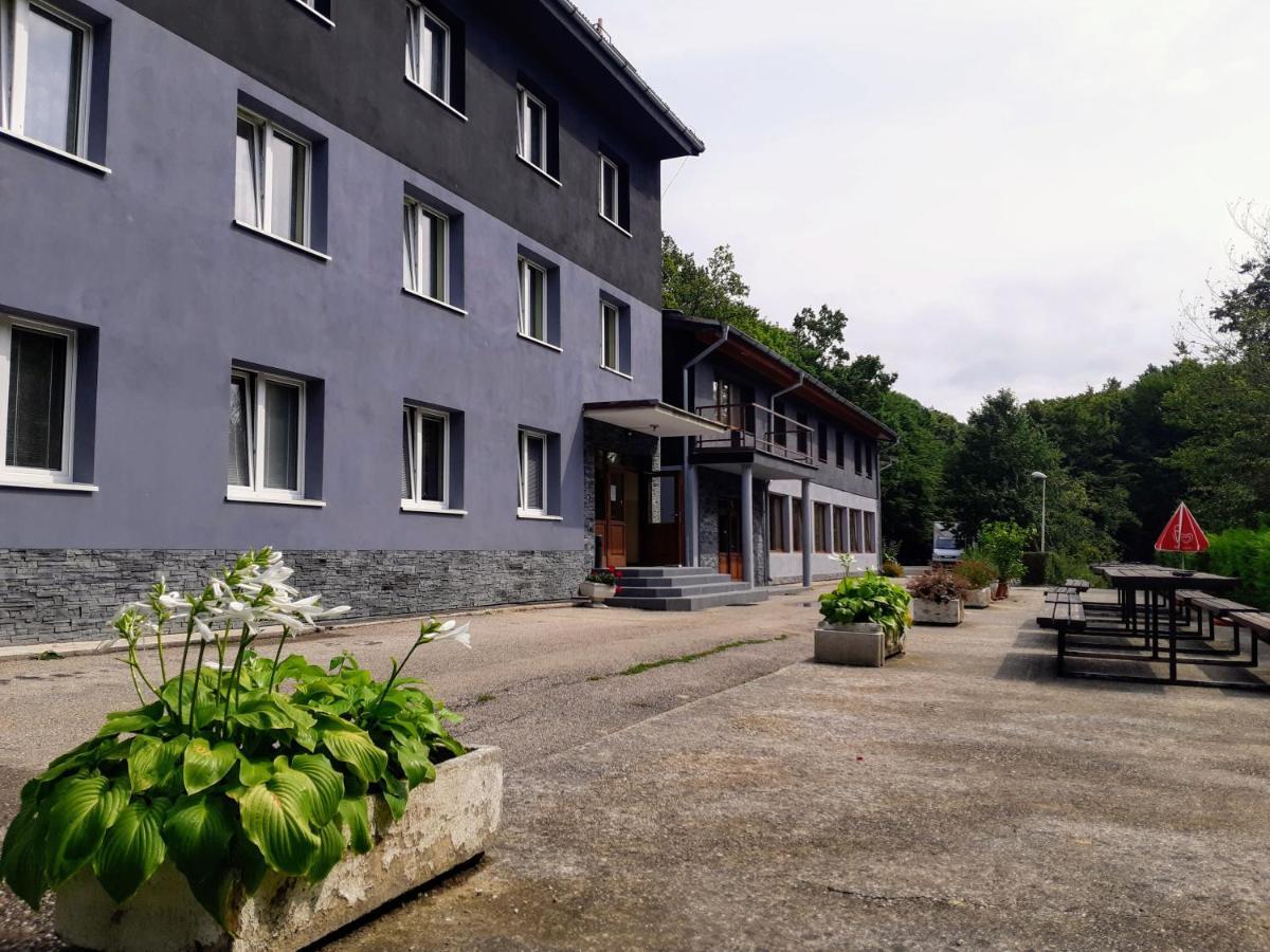 Rekreacne Zariadenie Javorinka Stará Turá 外观 照片